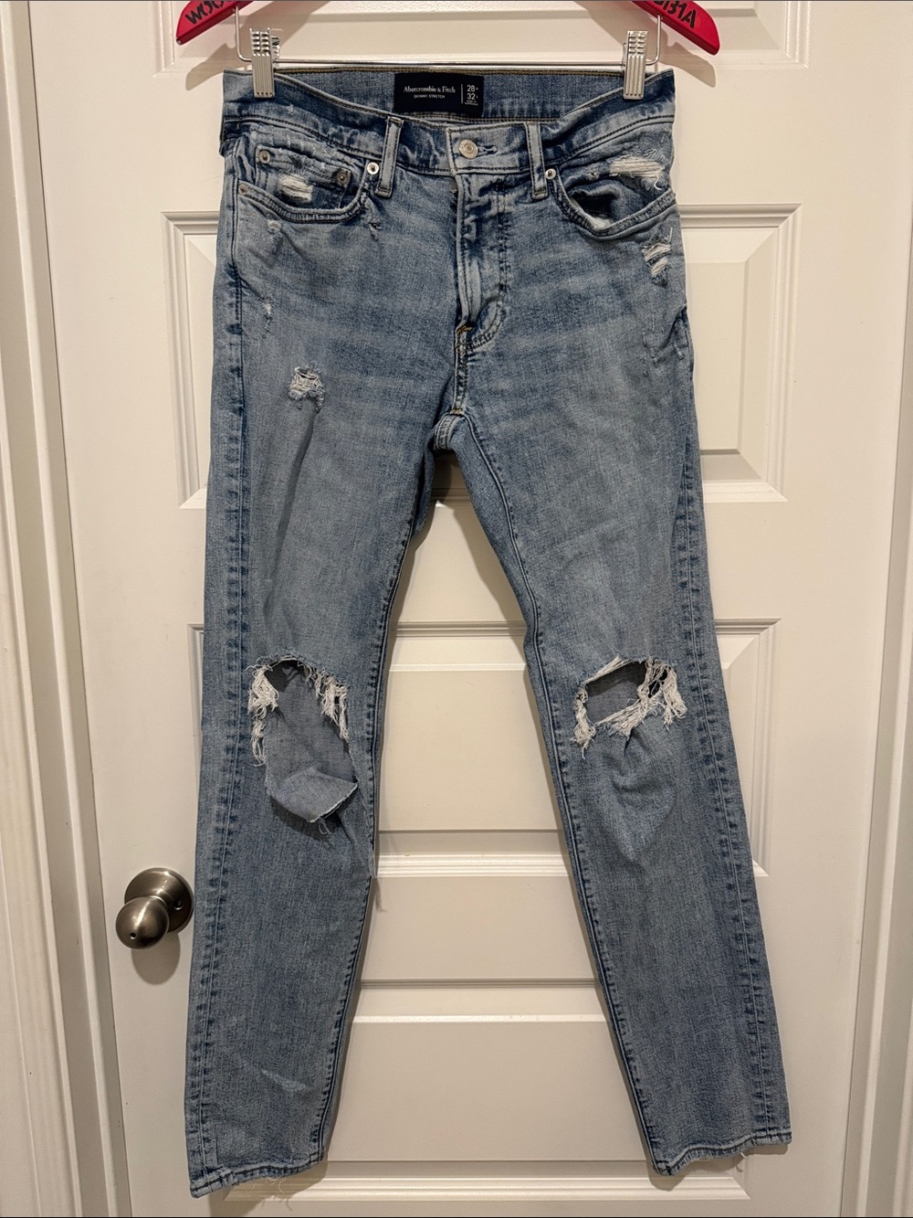 Men’s Abercrombie and Fitch skinny jeans